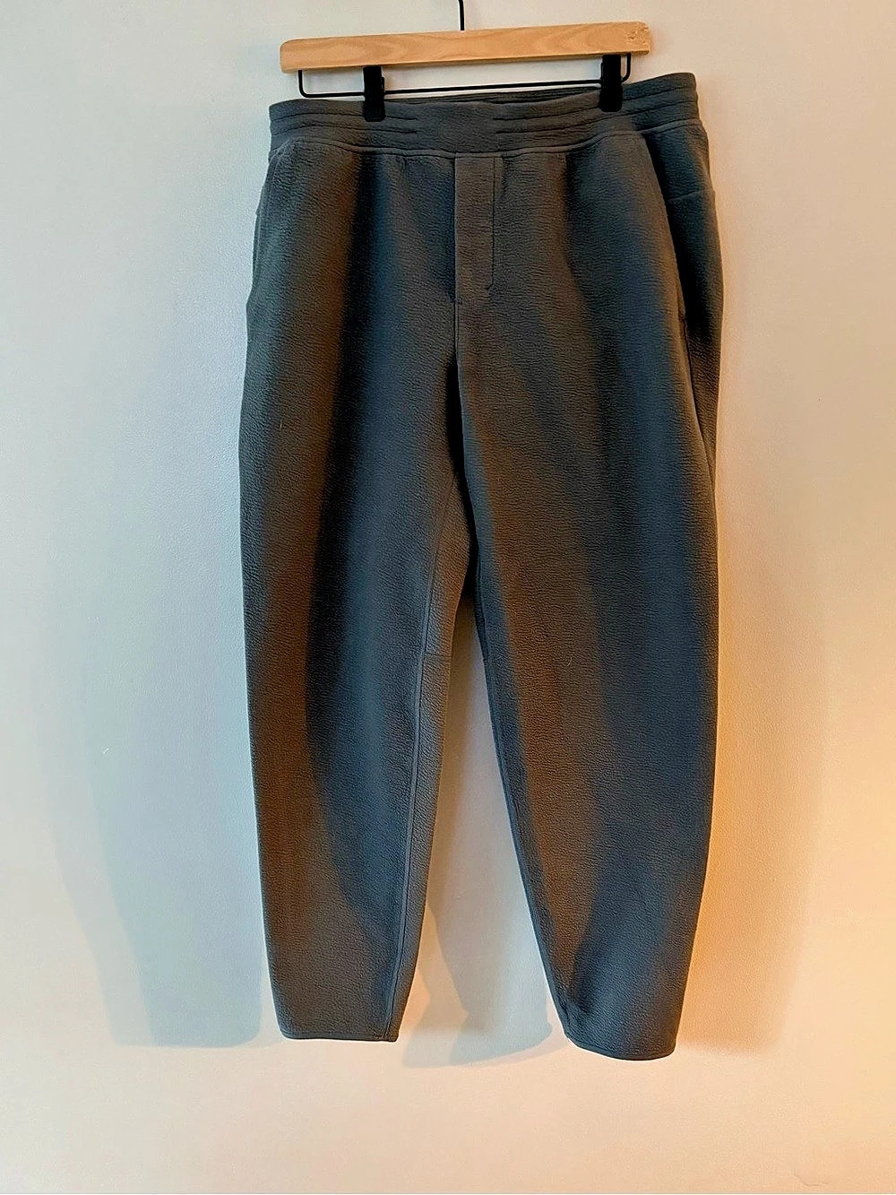 lululemon men’s sweatpants